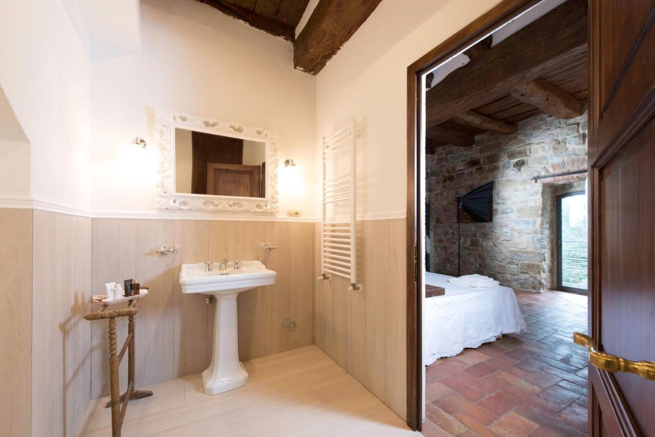 Bed and Breakfast Torre Di Badia Badia A Passigano Exterior foto